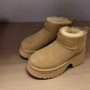 UGG Classic Ultra Mini New Heights Boot